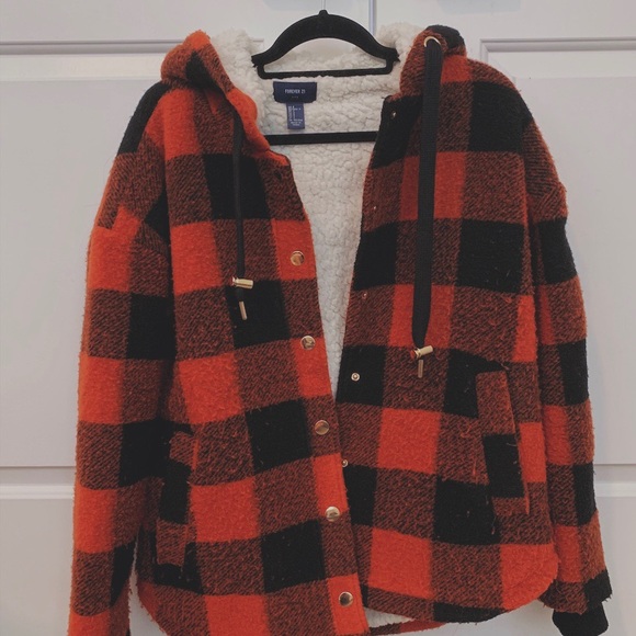 orange and black coat - Picture 1 of 2